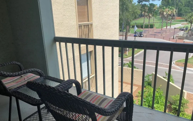 Cutter Court 922