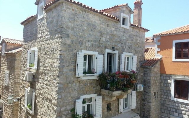 Отель Guesthouse Bogdanovic вид на фасад