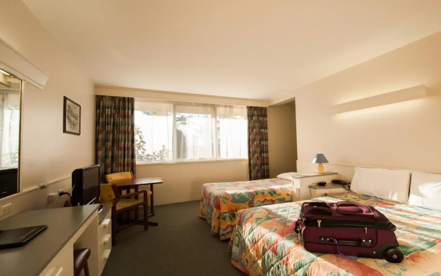 Parklane Motel