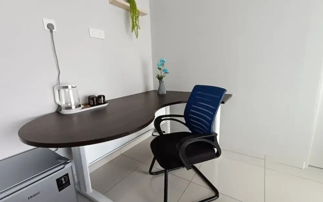The Horizon Ipoh Dual L12 by Grab A Stay