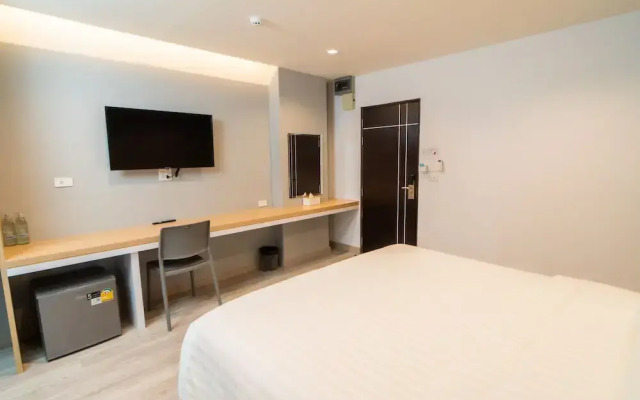 Goodday Hotel