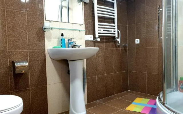 Veli Group guest house near Gelati Monastery