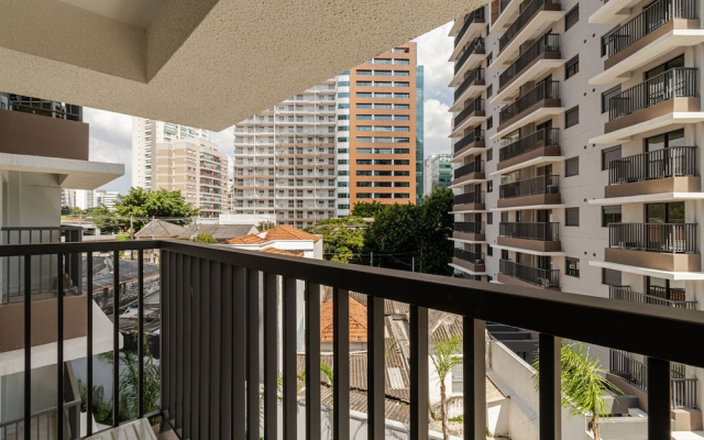 Studio com Varanda ao Lado do Metr em Pinheiros