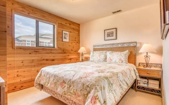 Osborne Beach House (MCA 139)