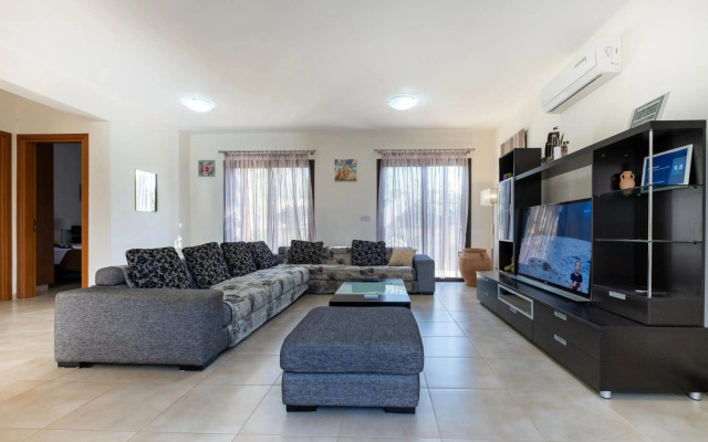 Villa Elena in Argaka
