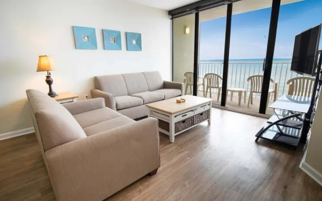 Sands Beach Club 1027