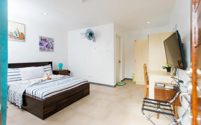 Bernis Hostel