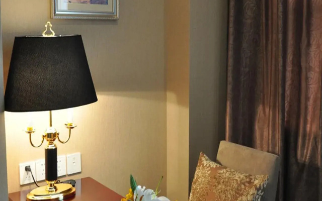 For Star Hotel Renmin North Road