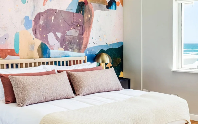 Picturesque Seaside Haven Aretzi