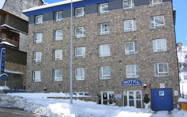 Somriu Hotel Vall Ski 1