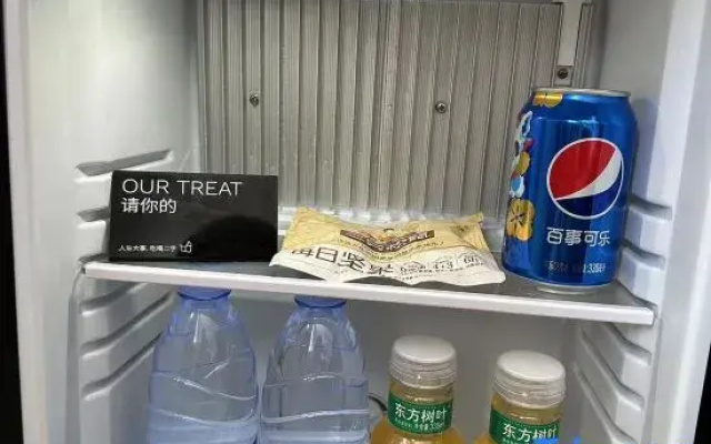 Wuhan Wuchang Jiangtan Xudong SubwayStation Atour Light Hotel