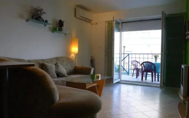 Armi Apartment