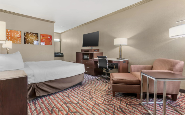 Best Western Plus Brookside Inn