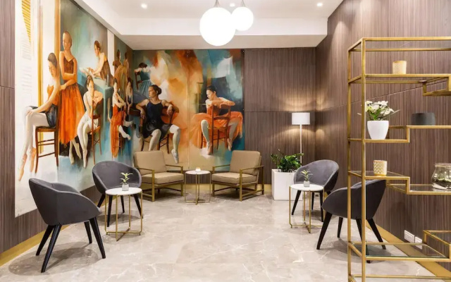 115 The Strand Hotel by NEU Collective