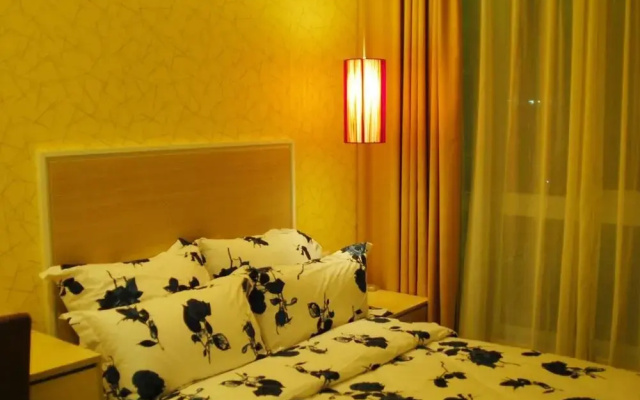 Super 8 Hotel