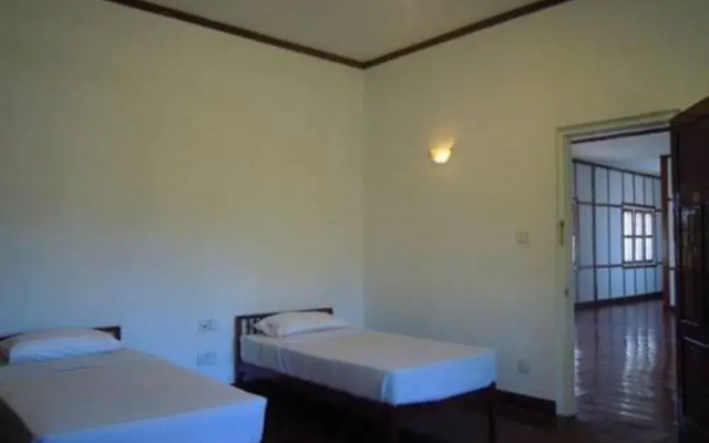 Orchid Nan Myaning Hotel