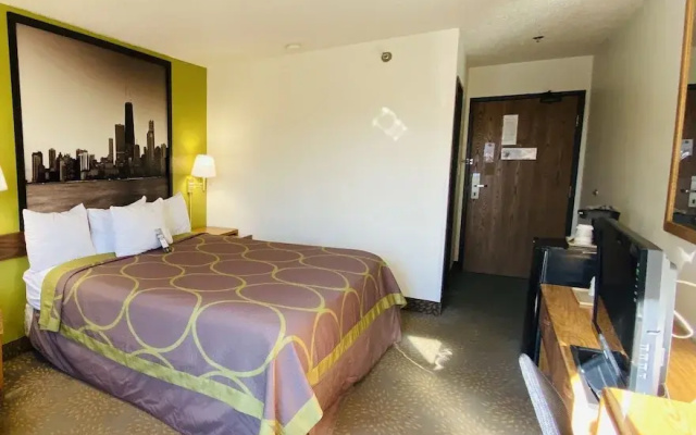 Super 8 By Wyndham Mokena/Frankfort /I-80