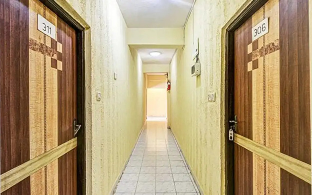 FabHotel Plus Shivam Resort