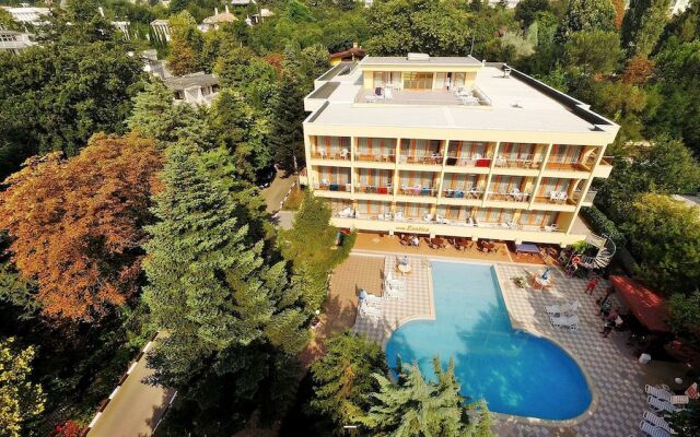 Hotel Exotica вид на фасад