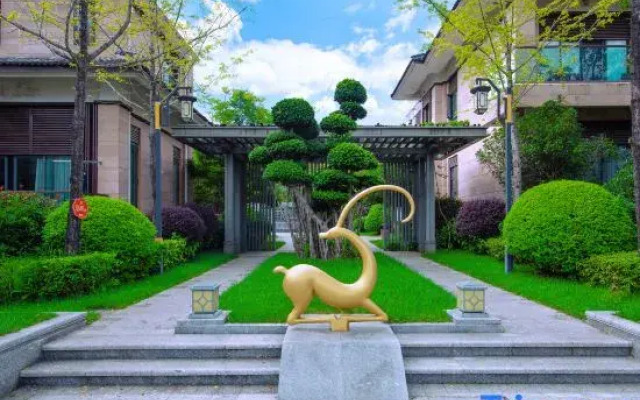 Yiyang Lefu Hot Spring Holiday Hotel