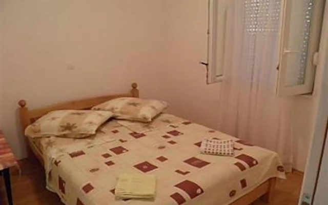 Vese - 200 m from beach - A4(4)