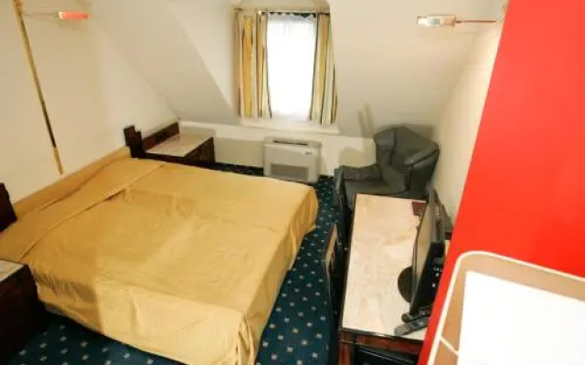 Hotel Podzamcze
