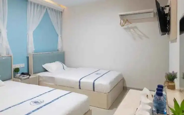 Lees Hotel