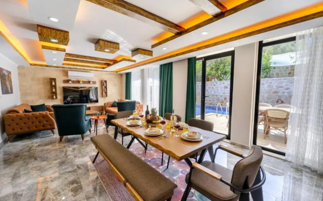 Luxury Duplex Villa With 2 Pools in Kas