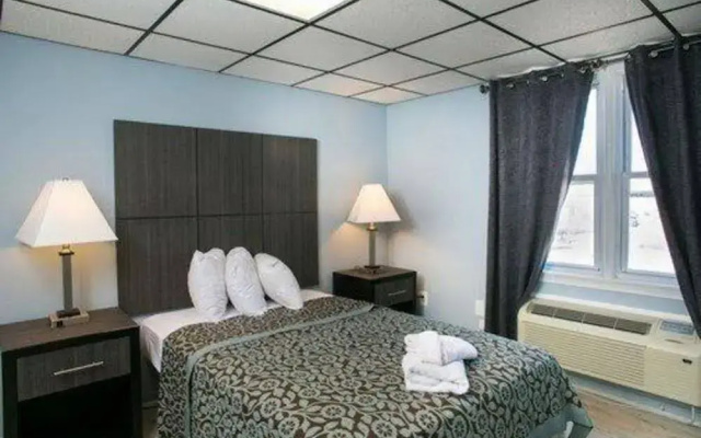 Econo Lodge Seaside Heights  Toms River East