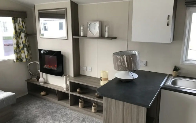 Craig Tara Deluxe Caravan Holidays