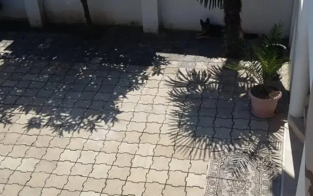 Guest House on Angisa