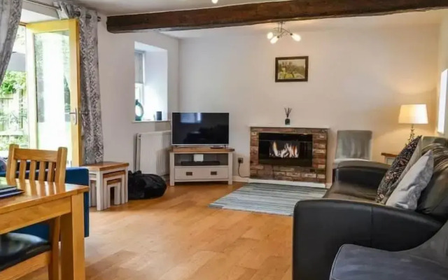 The Old Granary - Holiday Cottage