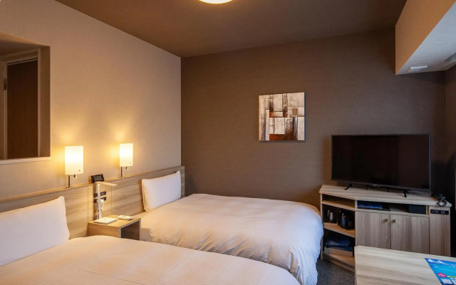Hotel Route Inn Miyoshi Ekimae