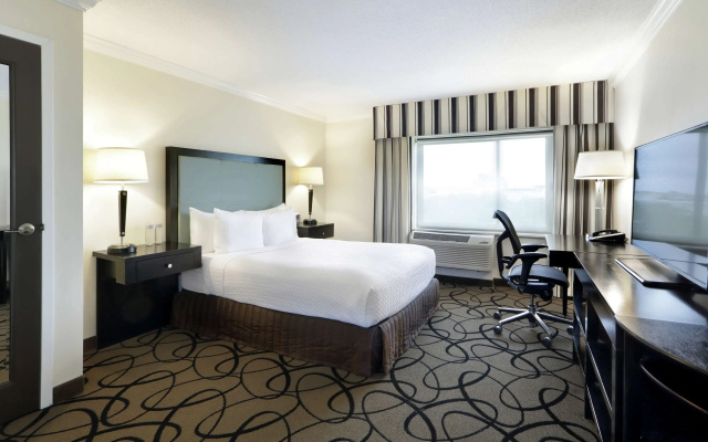 The Verve Boston Natick, Tapestry Collection by Hilton