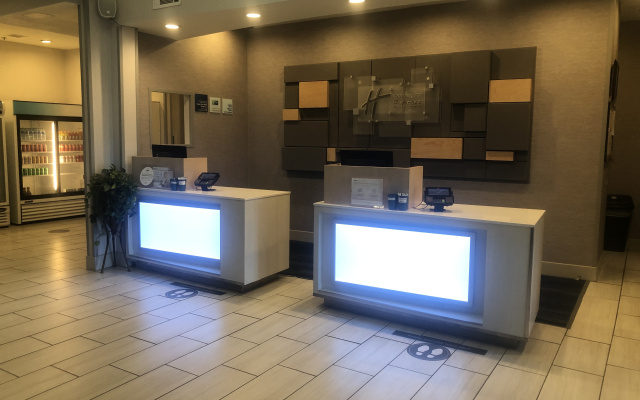 Holiday Inn Express & Suites Woodward by IHG