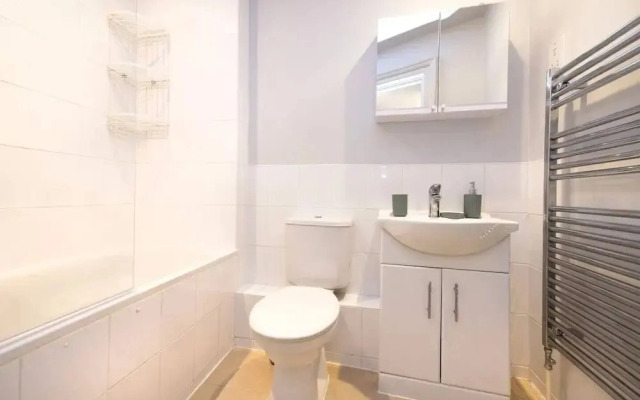 Stylish 1-bed flat in New Town