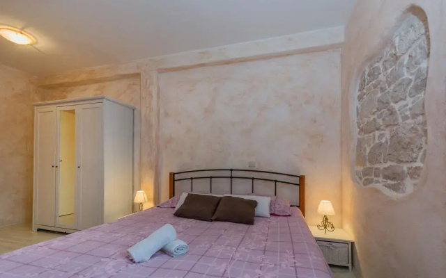 Apartment Velenik D&I