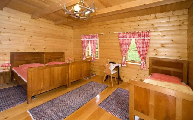 Holiday House Sobol