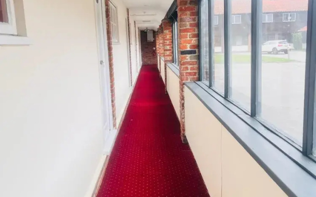 Rivenhall End Hotel