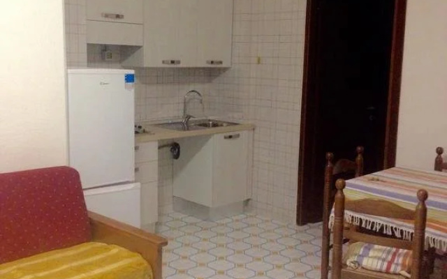 Le Rose Residence