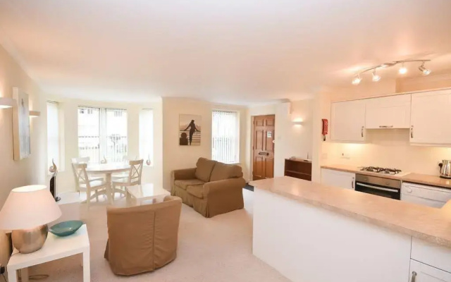 Town or Country - Osborne House Apartments