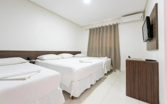 Hotel Tainá