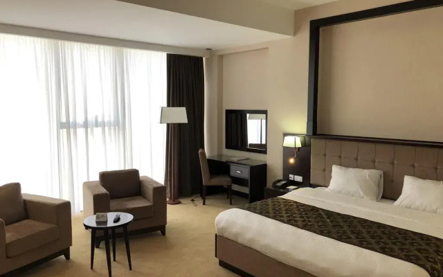 Harmony Hotel Baku