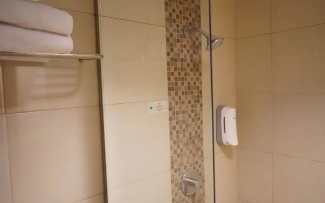 Lorin Syariah Hotel Sentul