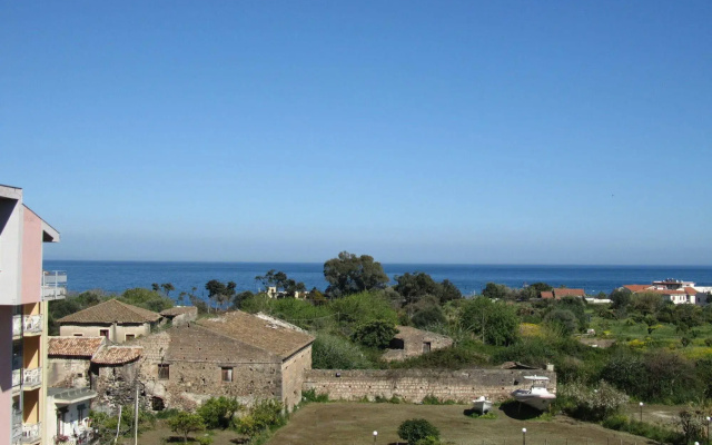 Come In Sicily - Naxos Bay