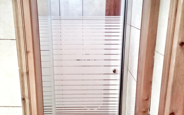Nikos Apartments