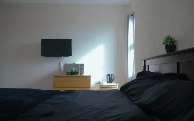 Cosy & Modern 1 Bed Studio