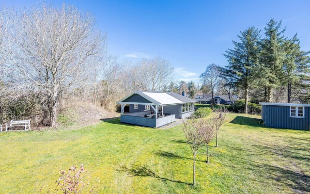 6 Person Holiday Home in Tarm
