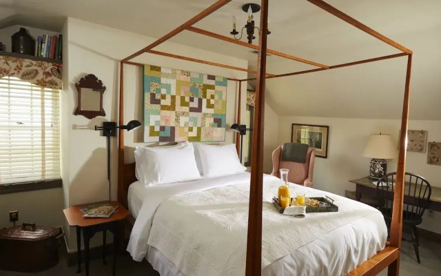 Willis Graves Bed and Breakfast