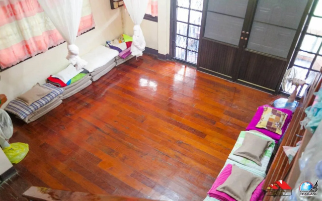 Panisa Guesthouse